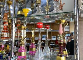 شيخ الكار مركز توزيع الادخنة والمعسل - الازرق الشمالي