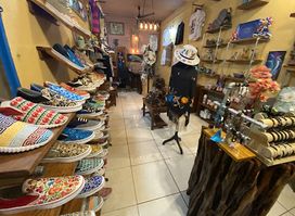 Kahlita Shop & Ethneakers.co