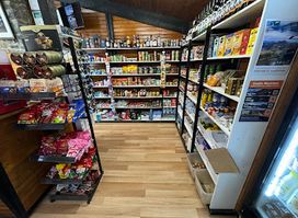 Discovery Parks, reception and general store