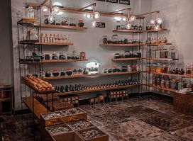 Petra Rosemary Shop & Frankincense
