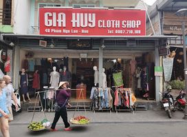 Gia Huy Silk Tailor shop