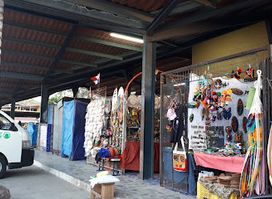 El Valle Market