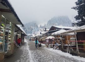 Ski & Board Traventuria Royal - Borovets