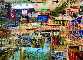 Pars Market Kratom CBD Smoke Shop + Middle Eastern and Mediterranean Grocery Store