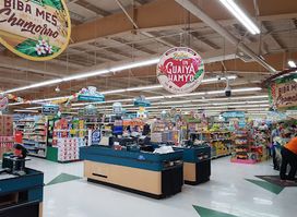 Pay-Less Supermarkets