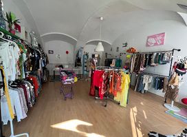 niki secondhand