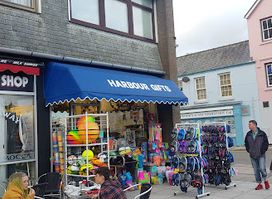 Harbour Gifts