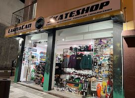 LarnaCan Skateshop