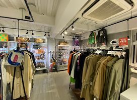 kindal harajuku second hand store
