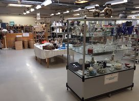 Red Cross Op Shop