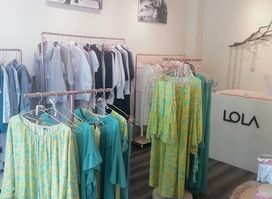 LOLA | Clothes shop in Tarporley