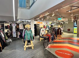 Wornwell Vintage Clothing