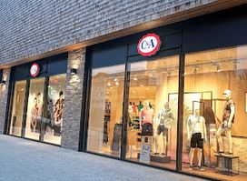 C&A