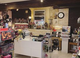 Lady C loveshop sexshop