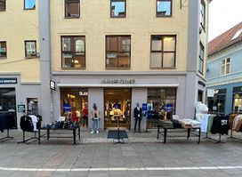 JACK & JONES