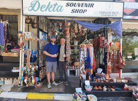 Dekta Souvenir Shop
