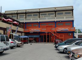 Romac's Shopping Plaza