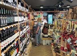 Wine store - National Drinks and Souvenirs