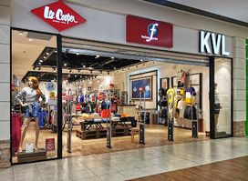 Kenvelo, Time Out, Lee Cooper