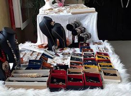 MAFE SHOP