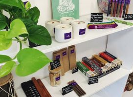 Omnamaste incense store