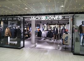 JACK & JONES