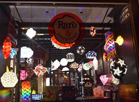 RARE & DIFFERENT - LAMPES LOTUS - JEUX - GIFT SHOP / BOUTIQUE CADEAUX