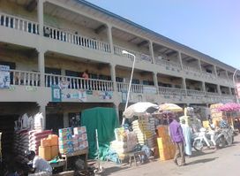 Doka Plaza (wholesale shopping)