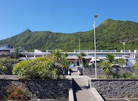 Village Walk Shopping Centre