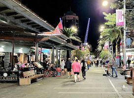 Cavill Mall Surfers Paradise