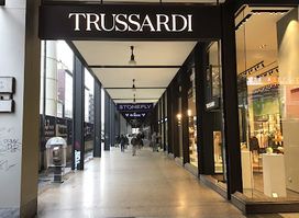 Trussardi Boutique Milano Galleria San Carlo
