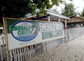 Emerald Green Diving Center Malapascua