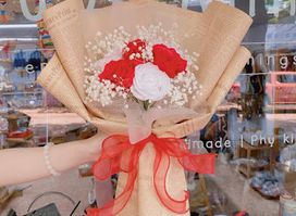 Home Decor & Gifts corner