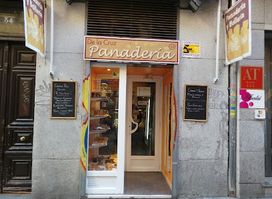 De La Cruz Bakery