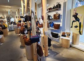 Lumi Supermarket - Flagship Boutique