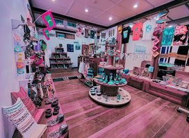 Dhiggiri Souvenir Shop