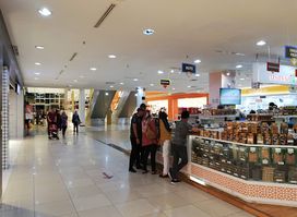 Dataran Pahlawan Melaka Megamall