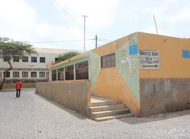 Sal Santa Maria Bazar