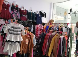 D&D Boutique Centro Comercial San Lorenzo Amb N°13