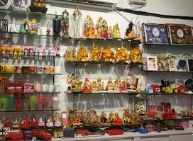 Toys world | Best Toy shop in Varanasi | Best Gift Shop in Varanasi