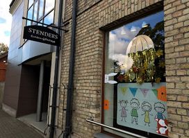 STENDERS