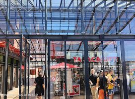 De Raadsvrouwen - Tabac & Gifts Galleria's