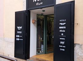 WaW! store