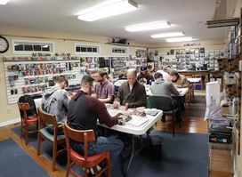 Knight's Comics & Games