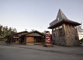 Arctic Circle Information