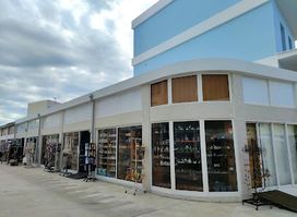 C&S Polyviou Souvenir shop