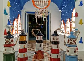 Capri Bell