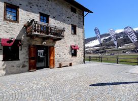LUNGOLIVIGNO FASHION - OUTLET