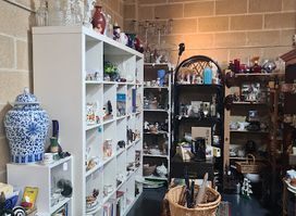 Click Antiques and Vintage