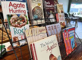 The Rock and Art Shop